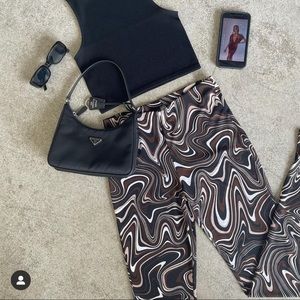 brown marble swirl flare pants 🤎 m boutique